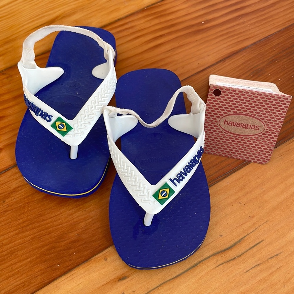 like new havaianas flip flops in euro size 21 us 7
